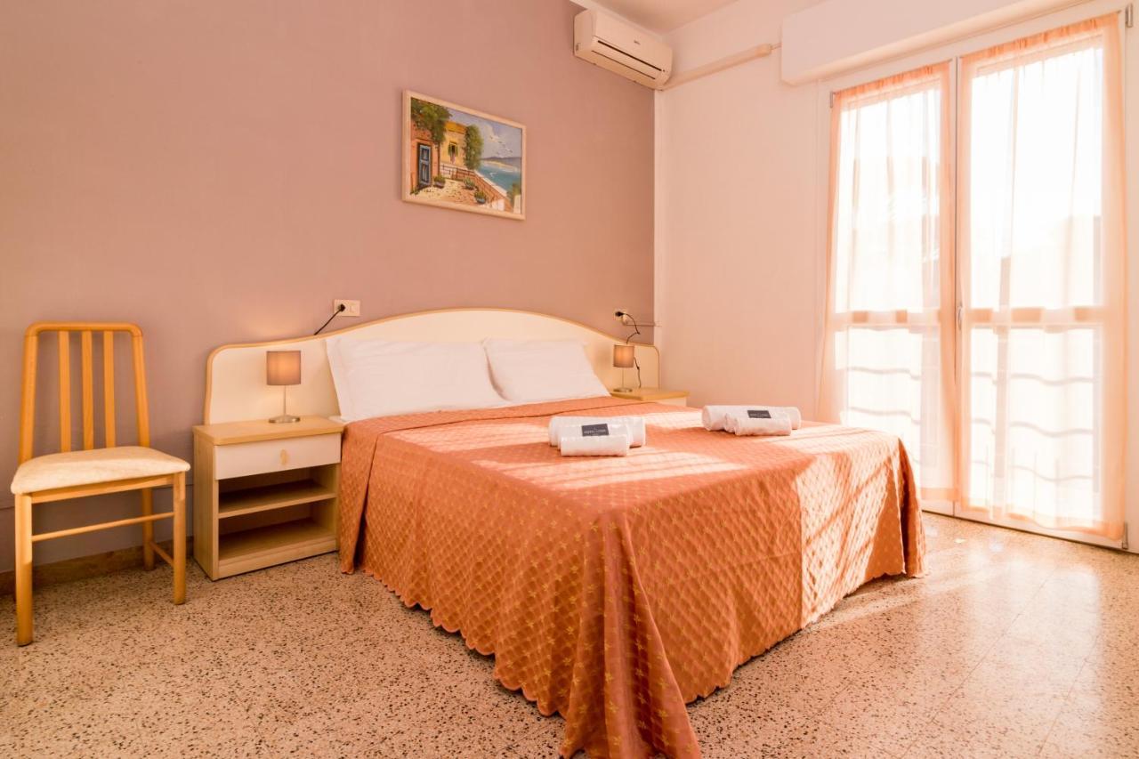 Hotel Lydia Cervia Kültér fotó