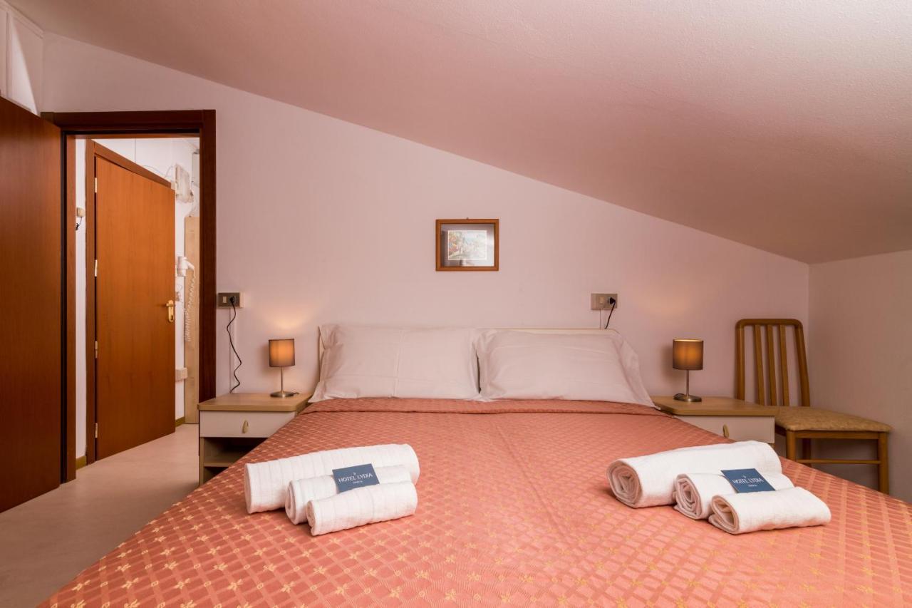 Hotel Lydia Cervia Kültér fotó