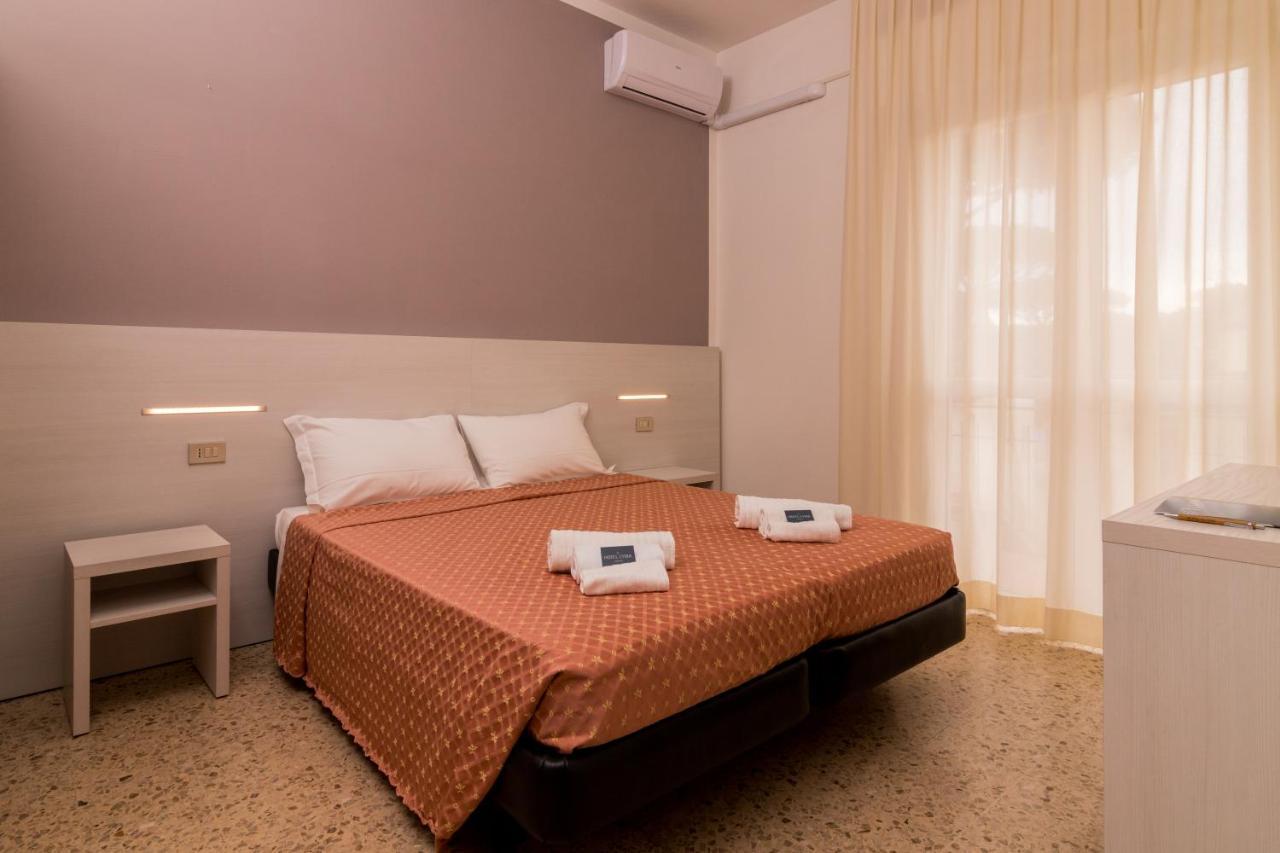 Hotel Lydia Cervia Kültér fotó