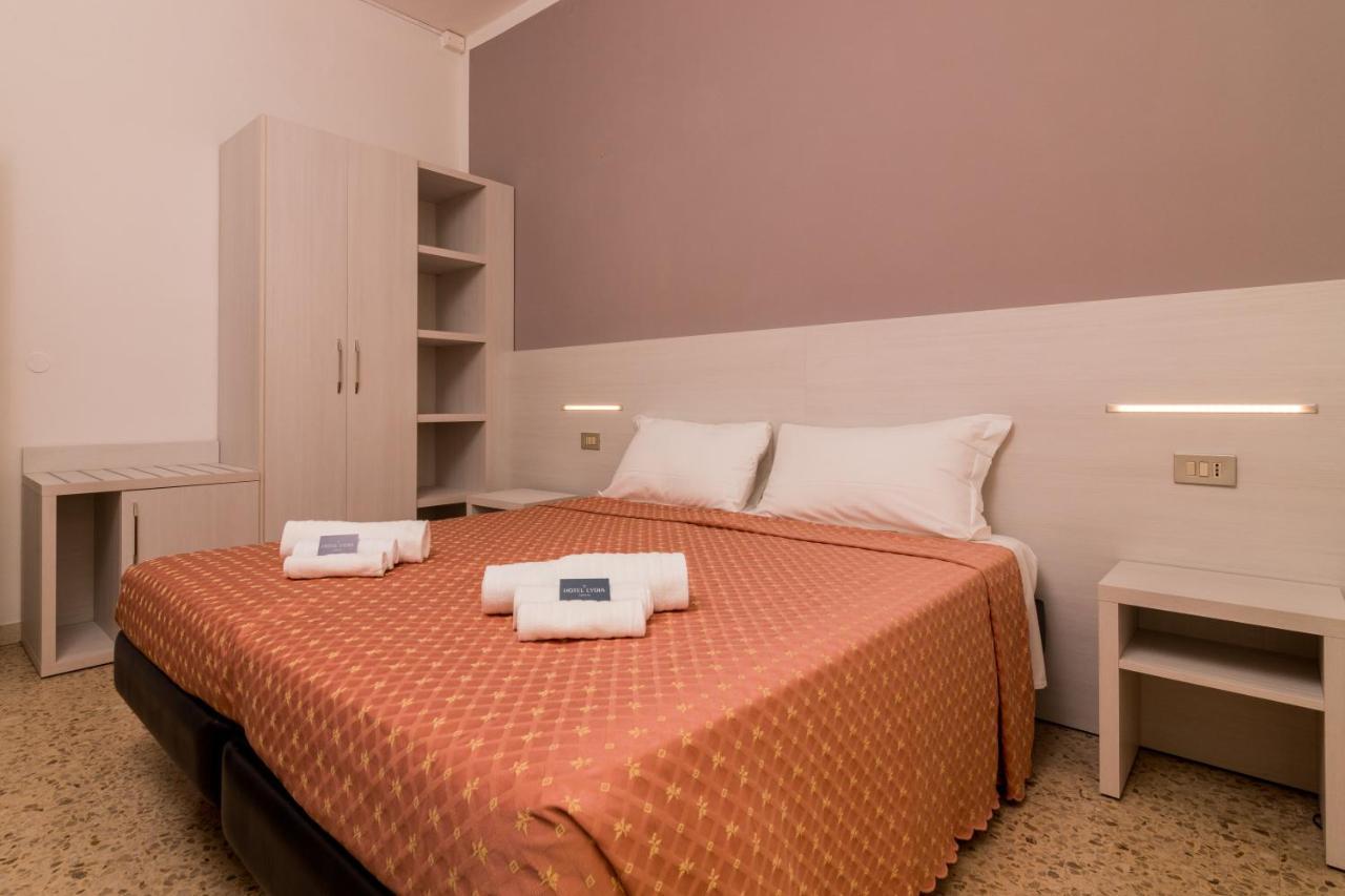 Hotel Lydia Cervia Kültér fotó
