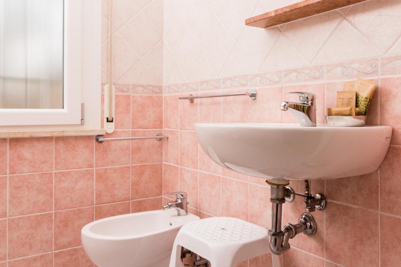 Hotel Lydia Cervia Kültér fotó