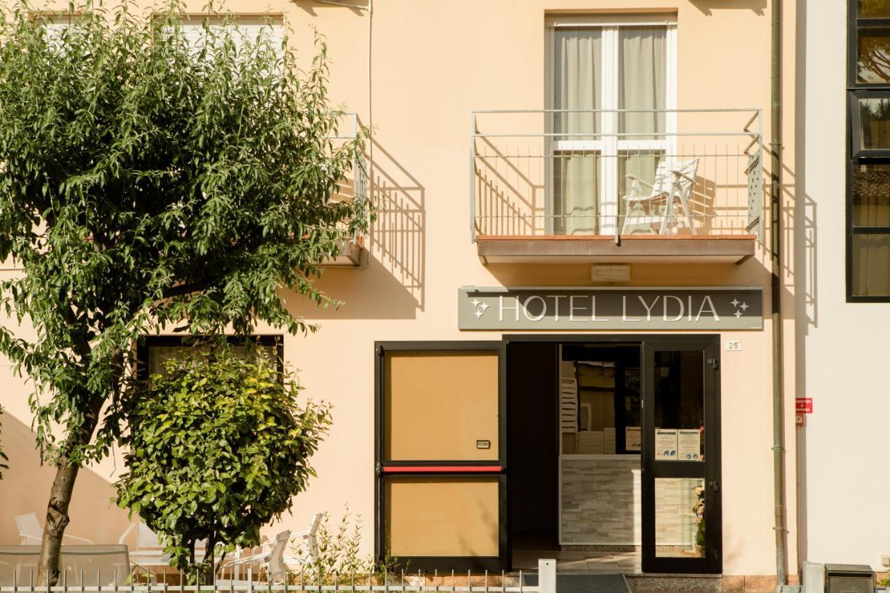 Hotel Lydia Cervia Kültér fotó