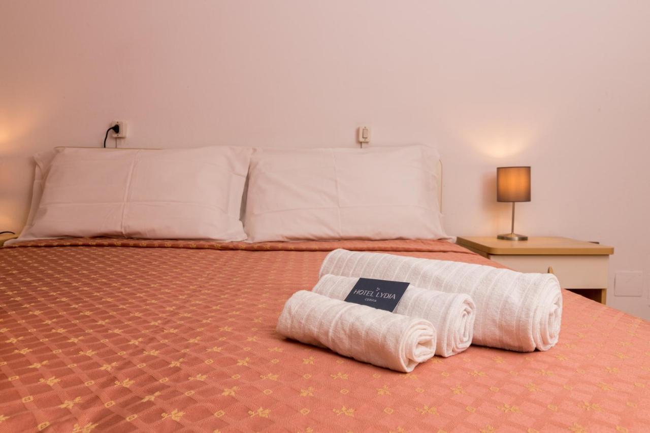 Hotel Lydia Cervia Kültér fotó